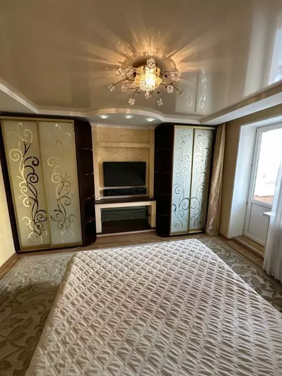 2-к кв. Севастополь ул. Хрусталева, 173 (54.5 м) - Фото 1
