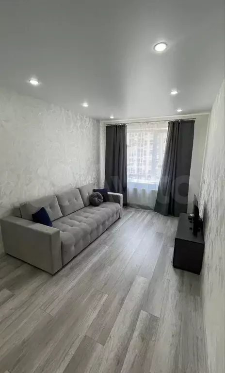 1-к. квартира, 34 м, 4/9 эт. - Фото 0