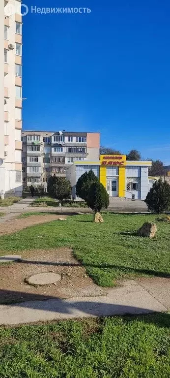 2-комнатная квартира: Евпатория, улица 5-й Авиагородок, 30В (55 м) - Фото 1