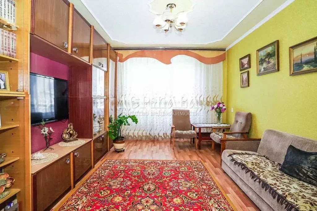 3-к кв. Белгородская область, Старый Оскол Олимпийский мкр, 31 (63.0 ... - Фото 0