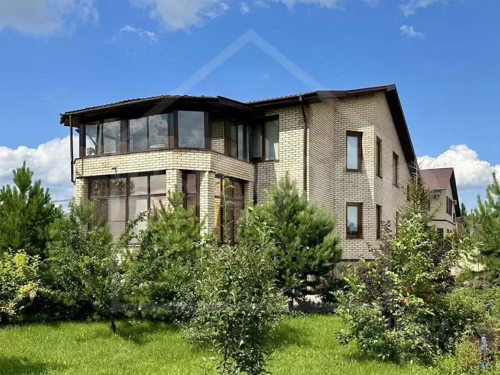 Коттедж в Омская область, Омск ул. Видная (480 м) - Фото 1