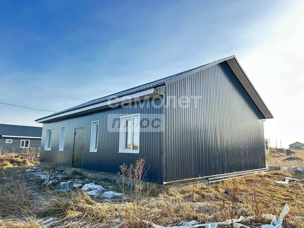 Дом в Омская область, Омский район, с. Троицкое ул. 3-я Островная, 37 ... - Фото 1