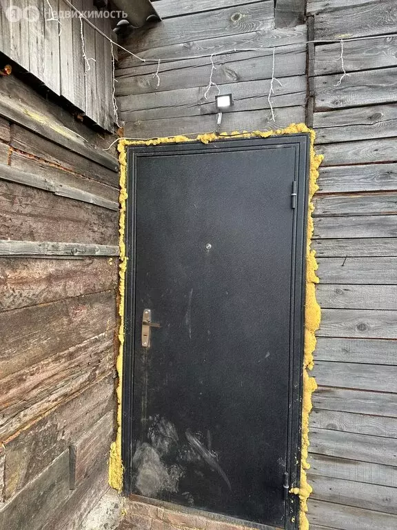 Дом в село Подсинее, Гаражная улица (50 м) - Фото 2