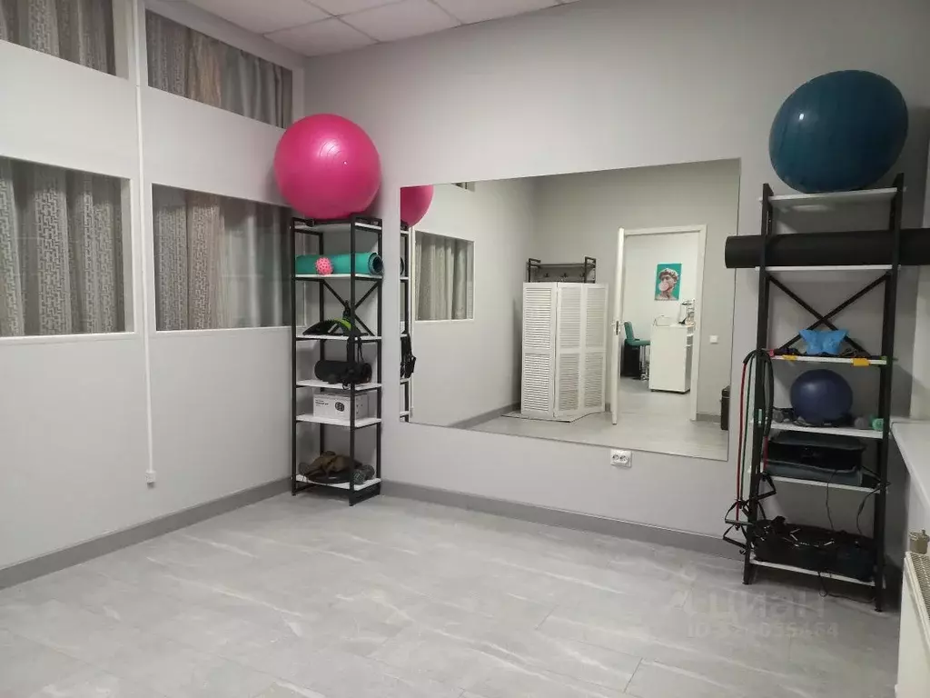 Помещение свободного назначения в Санкт-Петербург Краснопутиловская ... - Фото 1