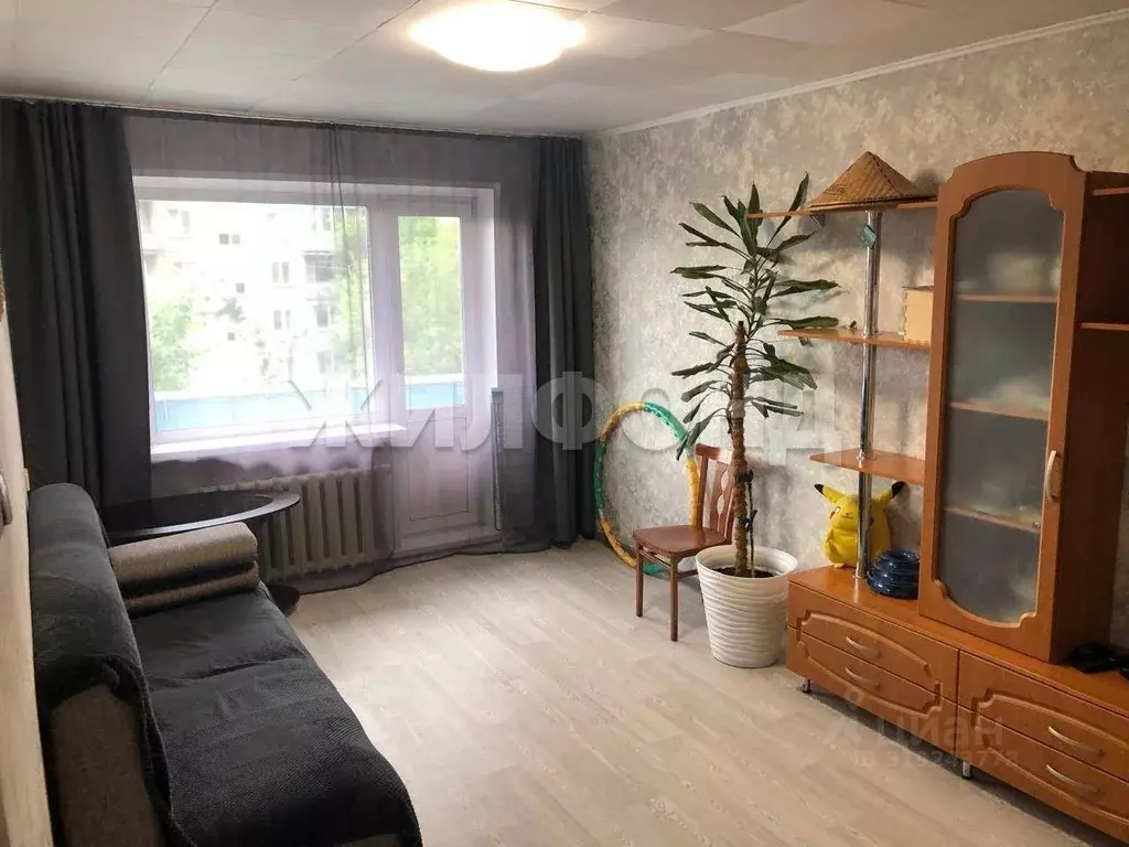 3-к кв. Хакасия, Абакан ул. Крылова, 37 (61.0 м) - Фото 1
