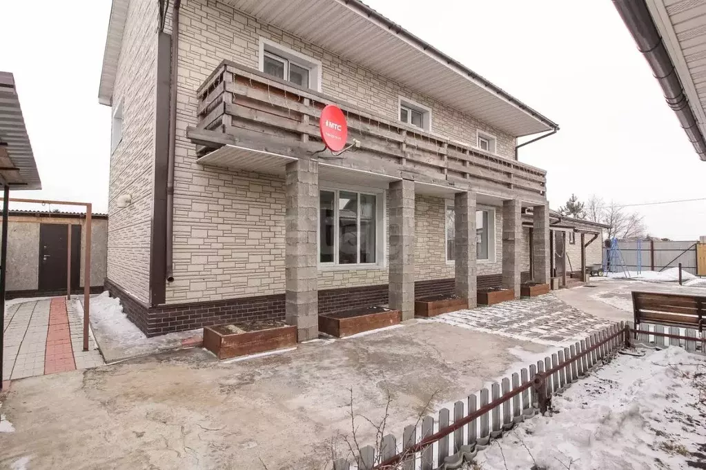 Дом в Красноярский край, Красноярск Даурская ул., 13/55 (200 м) - Фото 2