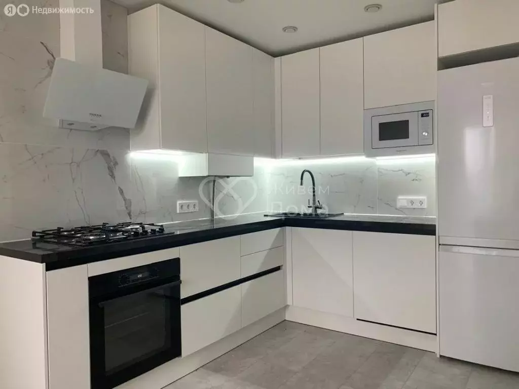 2-комнатная квартира: Волгоград, улица имени Гвардии Капитана ... - Фото 1