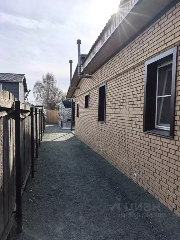 Дом в Алтайский край, Барнаул Главная ул., 23/3 (80 м) - Фото 1
