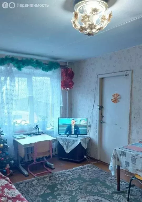 4-комнатная квартира: Калининград, Коммунистическая улица, 37 (64 м) - Фото 1
