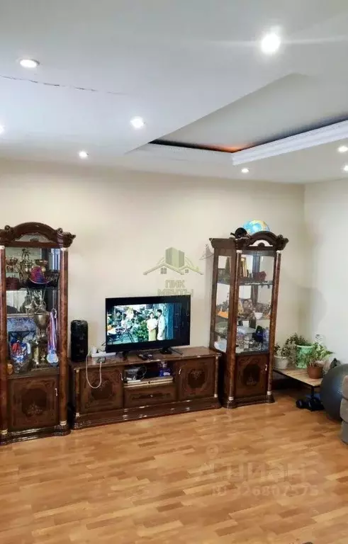 3-к кв. Бурятия, Улан-Удэ Ключевская ул., 40 (63.8 м) - Фото 1