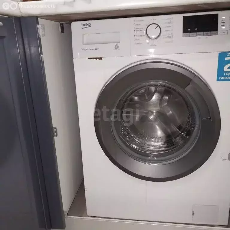 2-комнатная квартира: Омск, улица Яковлева, 8 (56.9 м) - Фото 1