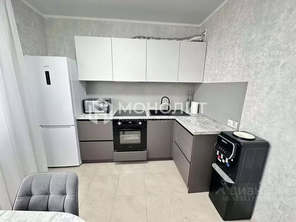 1-к кв. Белгородская область, Старый Оскол Степной мкр, 33Б (40.0 м) - Фото 2