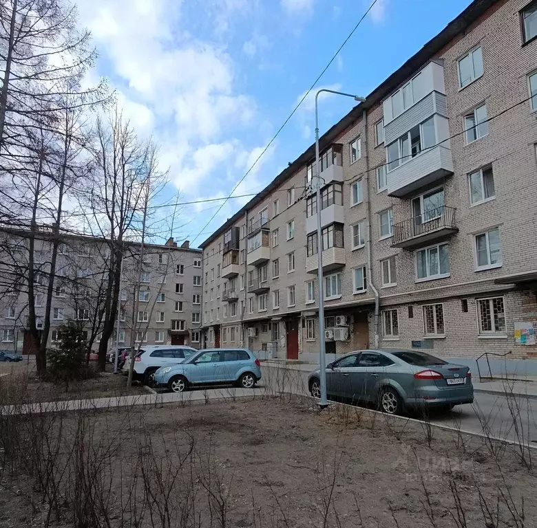 3-к кв. Ленинградская область, Гатчина ул. Рощинская, 20 (56.6 м) - Фото 1