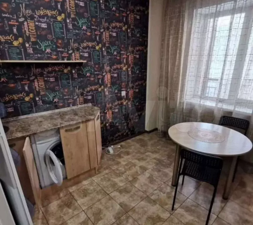1-к. квартира, 40 м, 7/9 эт. - Фото 1
