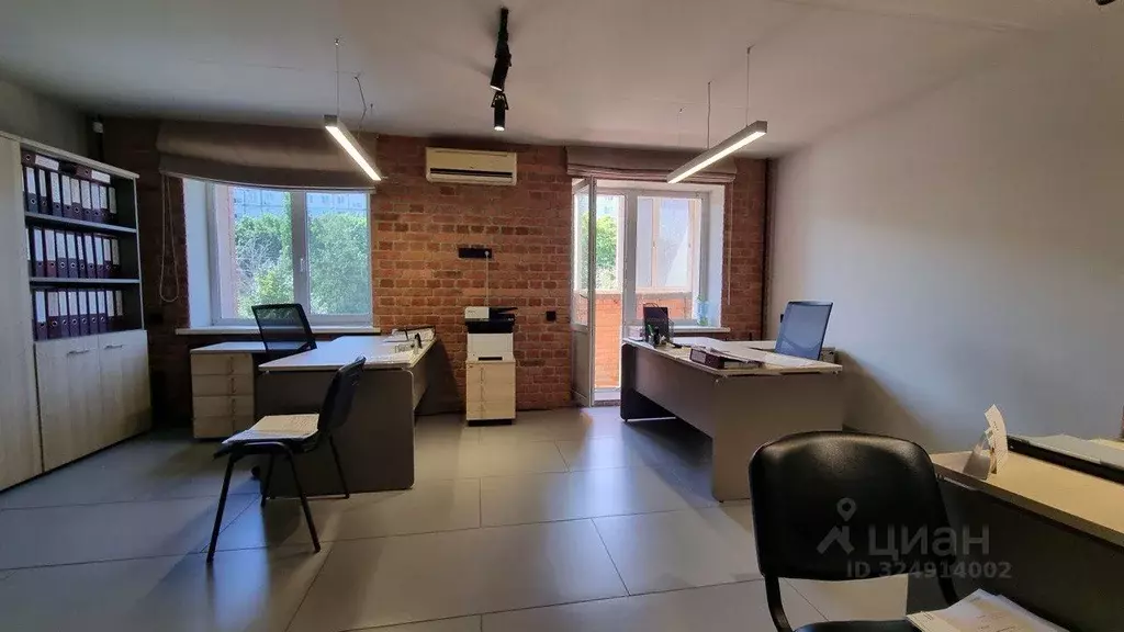 Офис в Самарская область, Тольятти ул. Фрунзе, 10Б (65 м) - Фото 1