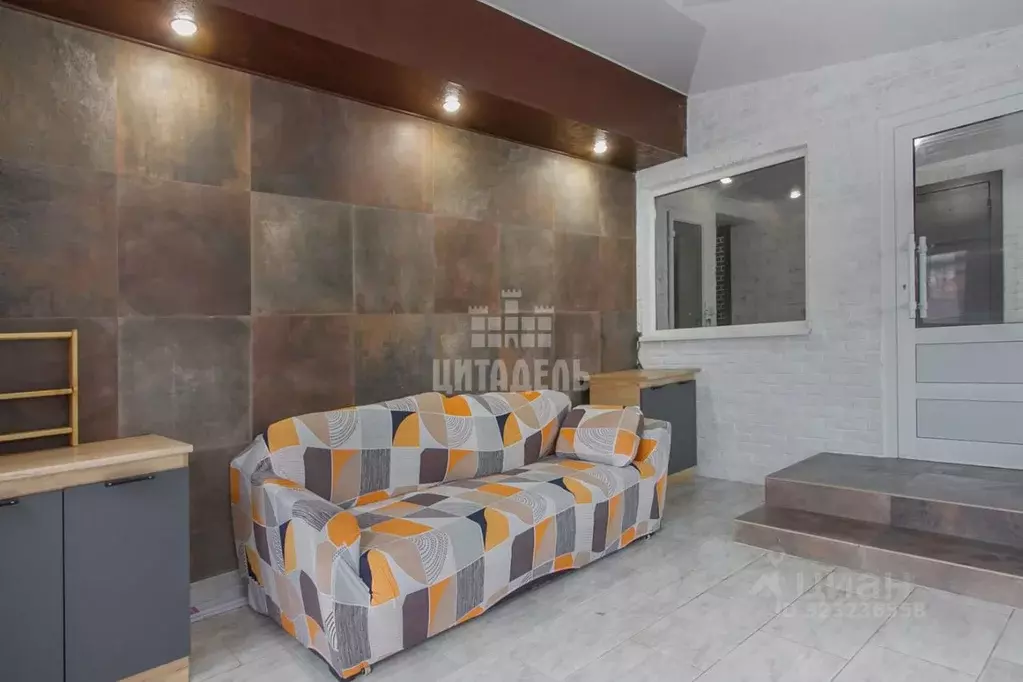 Дом в Воронежская область, Воронеж ул. Давыдовская (305 м) - Фото 1