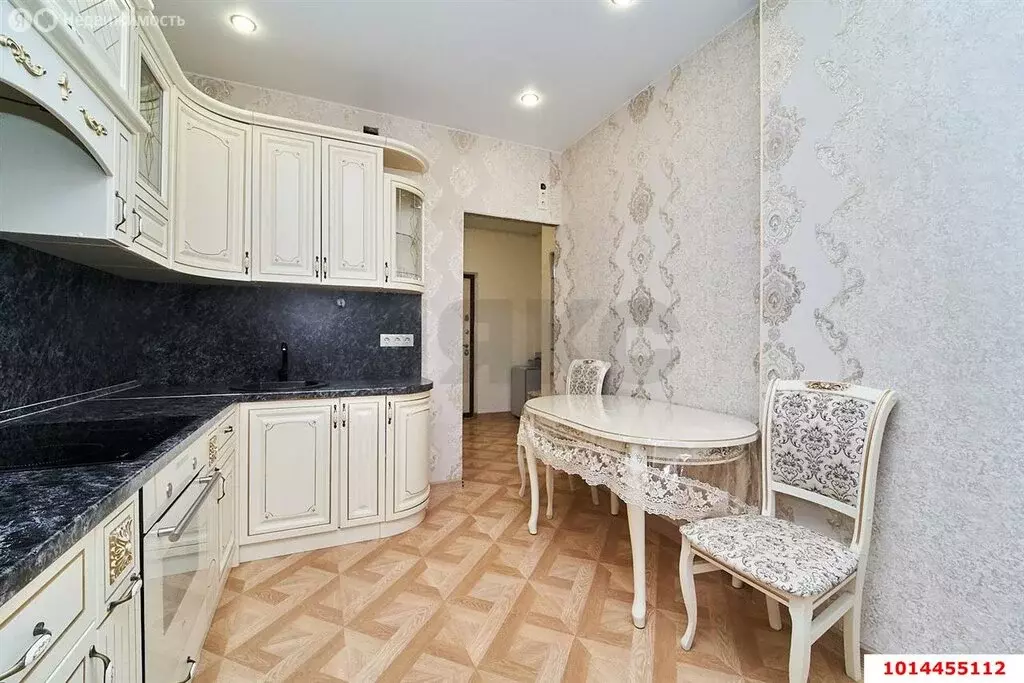 1-комнатная квартира: Краснодар, улица им. Героя Яцкова И.В., 19к3 ... - Фото 1