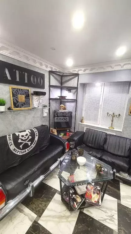 2-к. квартира, 41 м, 1/5 эт. - Фото 0