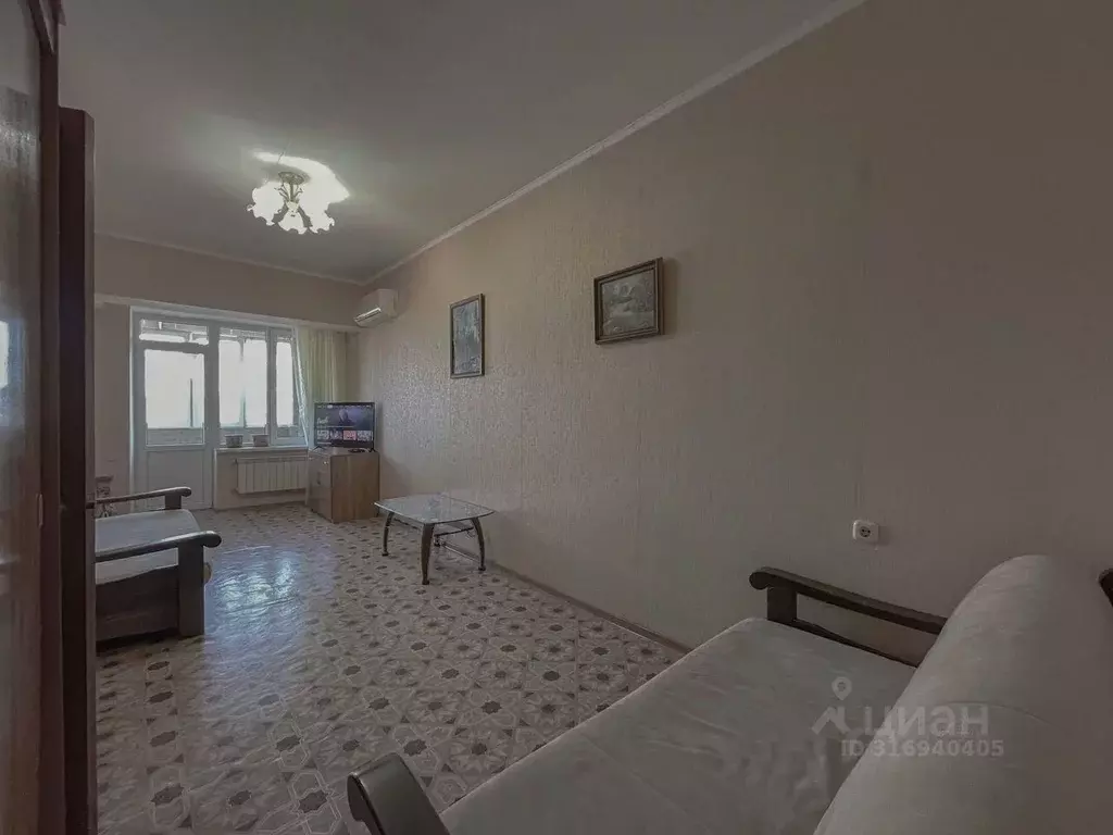 1-к кв. Краснодарский край, Анапа Гребенская ул., 58А (42.0 м) - Фото 0