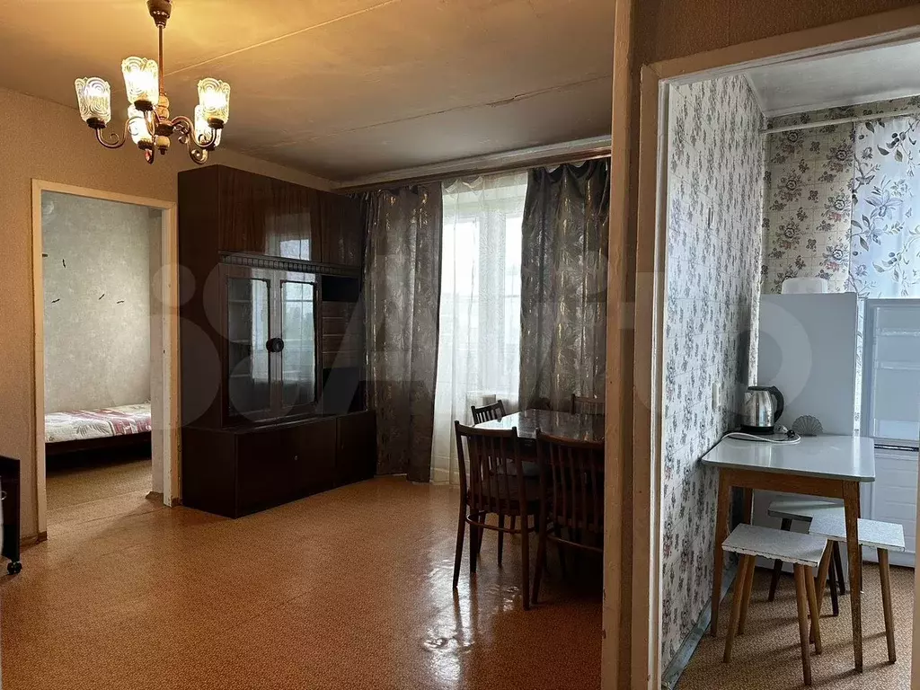 2-к. квартира, 42 м, 9/9 эт. - Фото 0