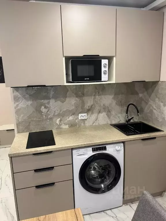 Студия Смоленская область, Смоленск ул. 100-летия Комсомола, 1 (23.0 ... - Фото 2