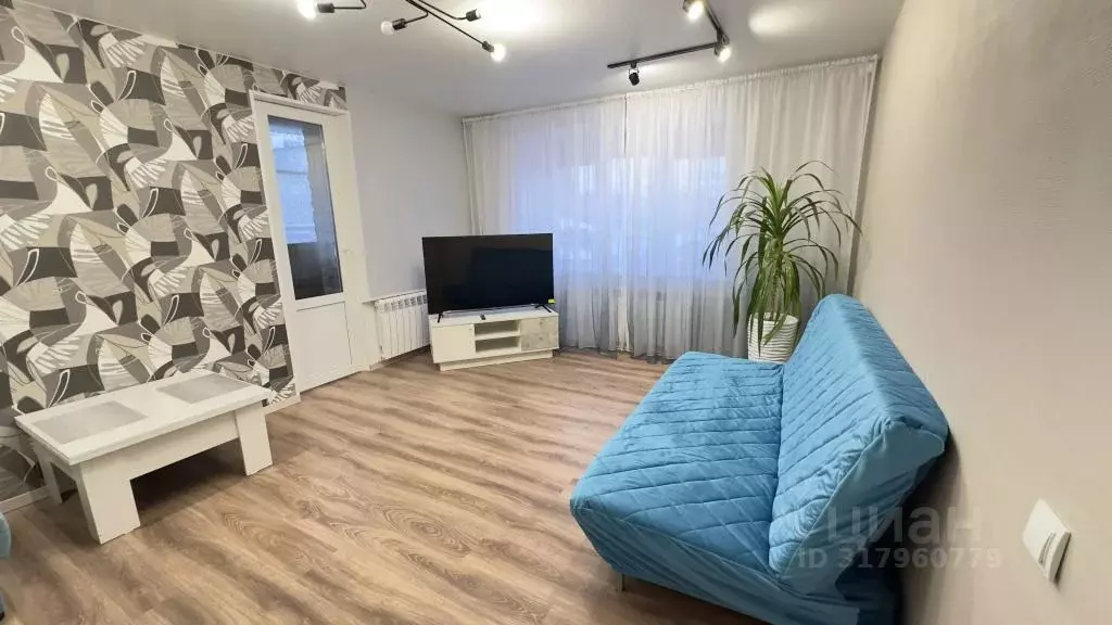 1-к кв. Мурманская область, Кировск ул. Дзержинского, 11 (32.0 м) - Фото 1