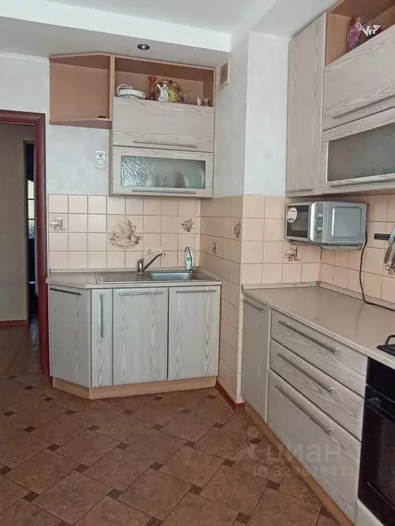 4-к кв. Омская область, Омск ул. Куйбышева, 27/3 (77.1 м) - Фото 1