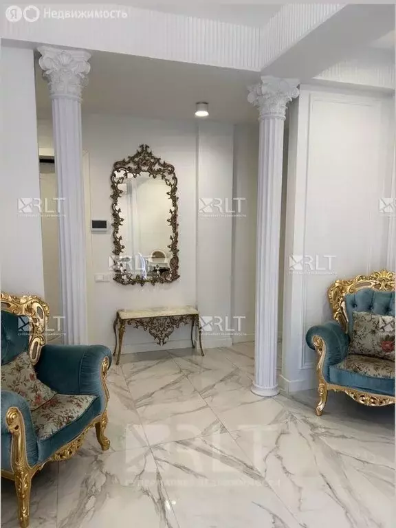 2-комнатная квартира: Каспийск, улица Байрамова, 7А (90 м) - Фото 2