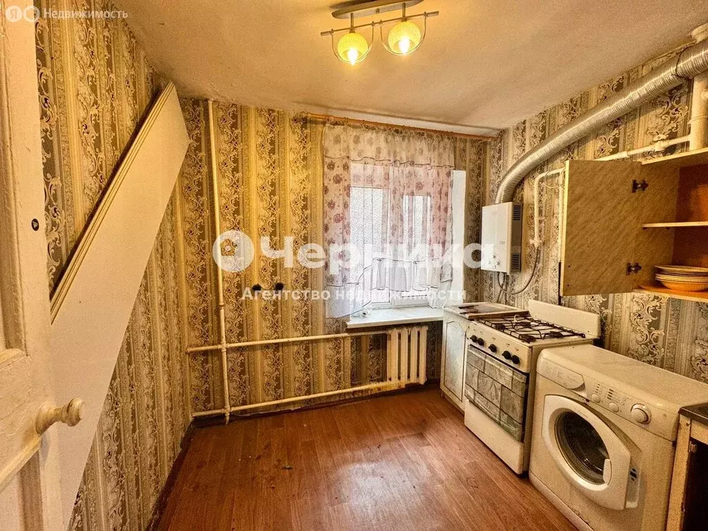 1-комнатная квартира: Каменск-Шахтинский, улица Щаденко, 15 (29 м) - Фото 1