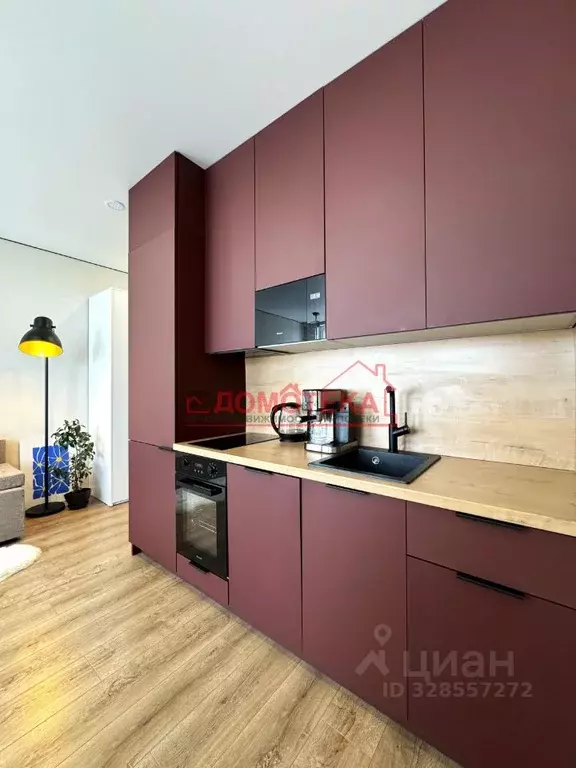 Студия Свердловская область, Екатеринбург ул. Репина, 109 (28.2 м) - Фото 1