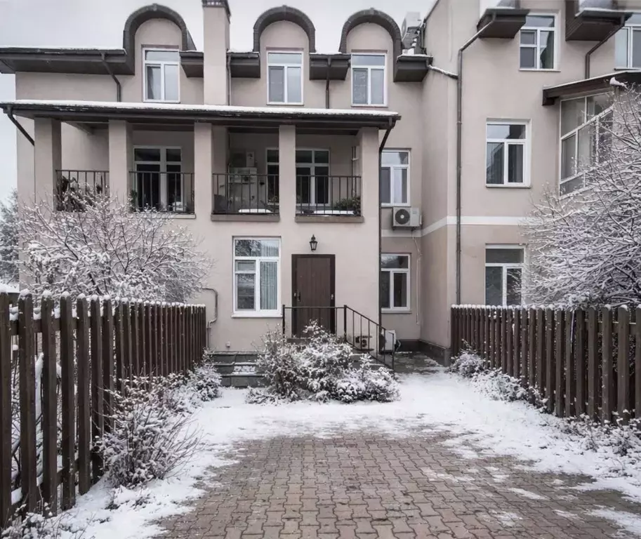 Таунхаус в Московская область, Щелково городской округ, пос. ... - Фото 2