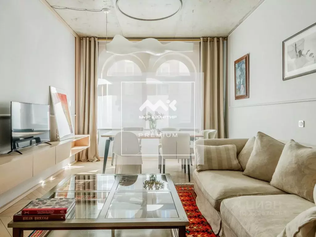 2-к кв. Санкт-Петербург пер. Басков, 2 (80.0 м) - Фото 1