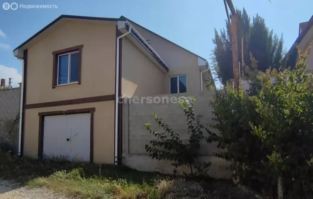 Дом в Севастополь, улица Василия Шукшина (404 м) - Фото 1