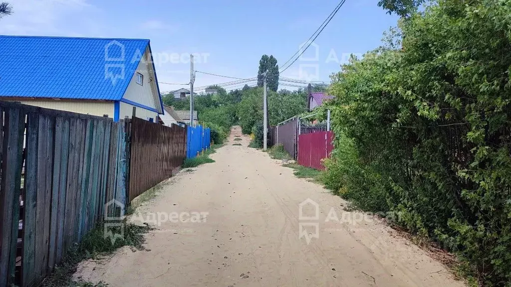 Участок в Волгоградская область, Волгоград Гидростроитель СНТ, ул. 3-я ... - Фото 0