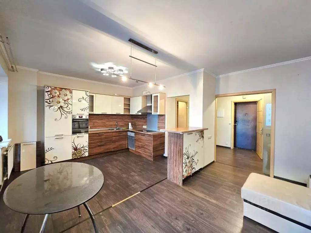 2-к кв. Санкт-Петербург ул. Есенина, 1к1 (65.0 м) - Фото 1