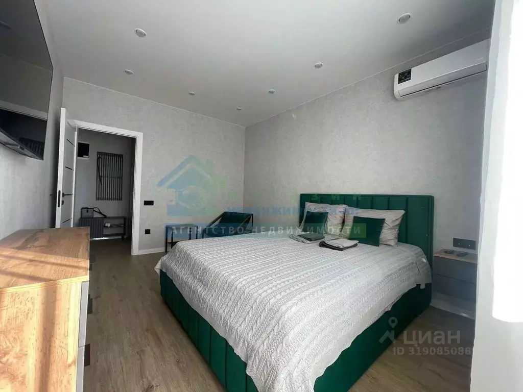 1-к кв. Краснодарский край, Новороссийск Мысхакское ш., 59В (41.6 м) - Фото 0