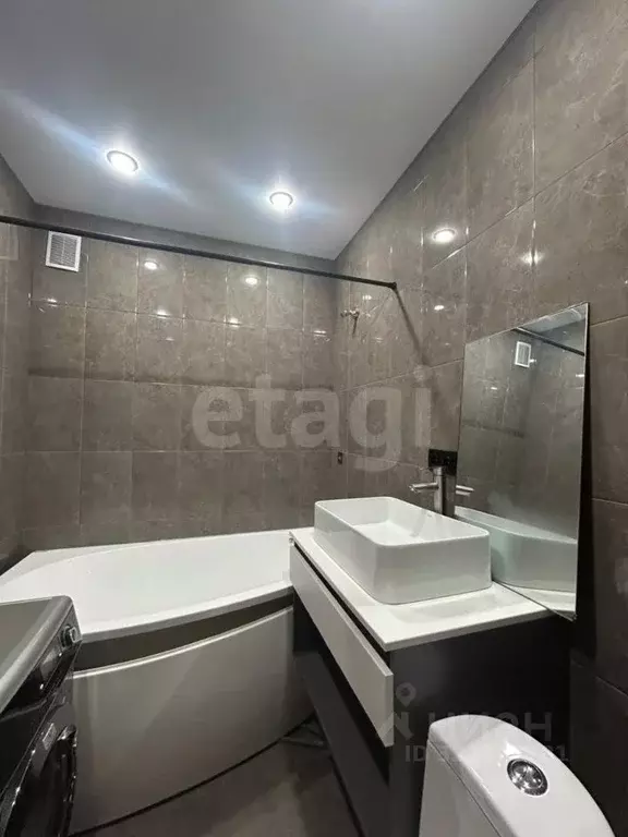 1-к кв. Ямало-Ненецкий АО, Новый Уренгой Советский мкр, 3/3 (38.6 м) - Фото 1