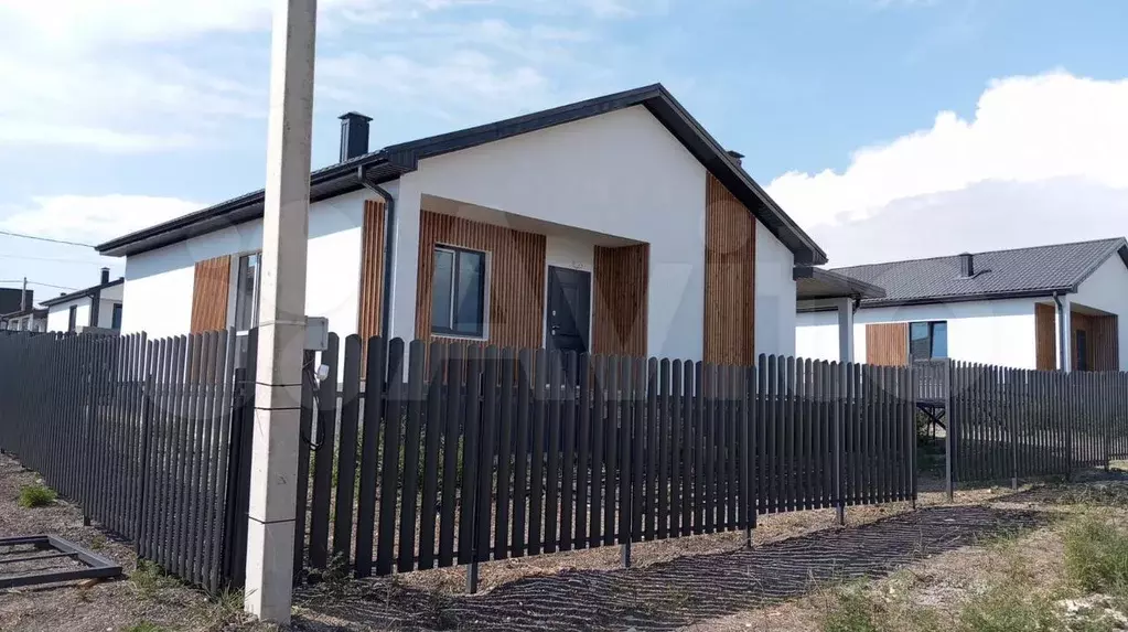 Дом 94 м на участке 5 сот. - Фото 1