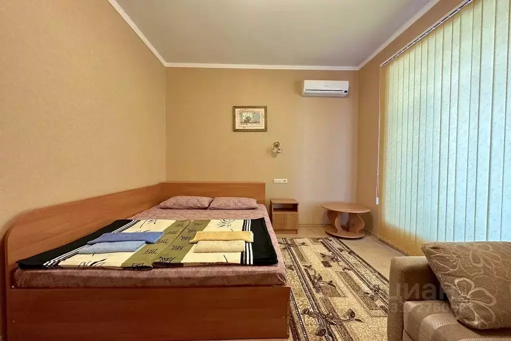 Комната Крым, Феодосия ул. Революционная, 31А - Фото 1