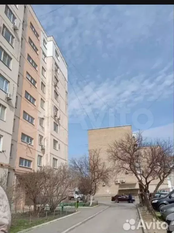 3-к. квартира, 64 м, 9/9 эт. - Фото 0