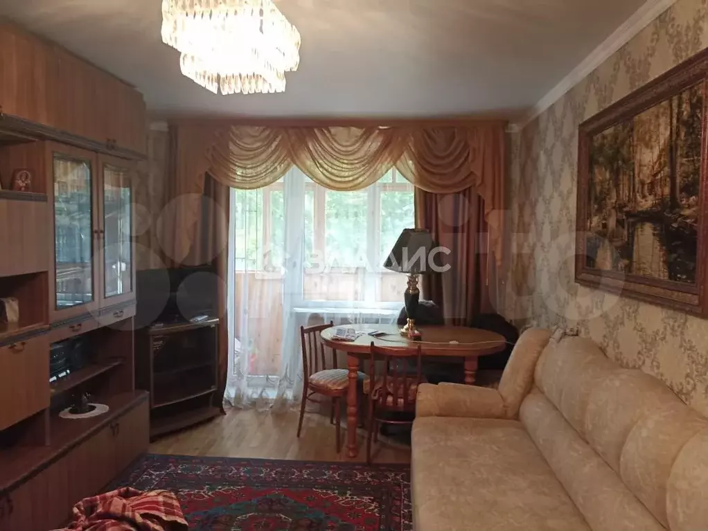 1-к. квартира, 30 м, 2/4 эт. - Фото 0
