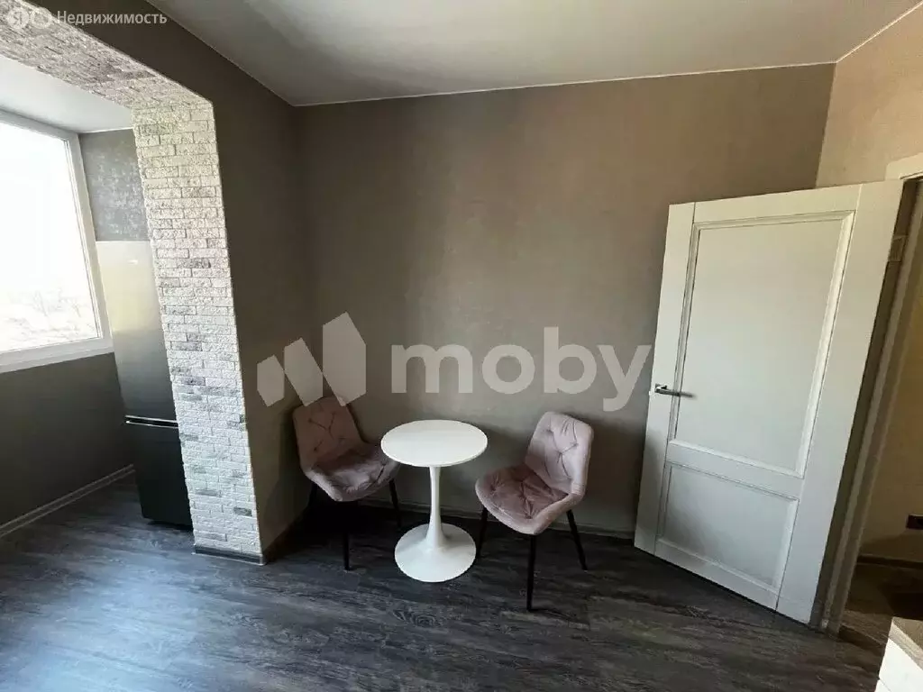 1-комнатная квартира: Калининград, улица Виктора Гакуна, 2 (39.3 м) - Фото 1