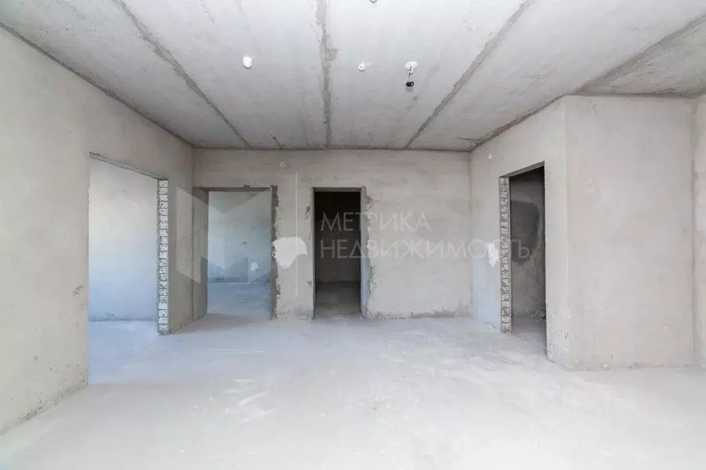 3-к кв. Тюменская область, Тюмень ул. Максима Горького, 90 (127.0 м) - Фото 0