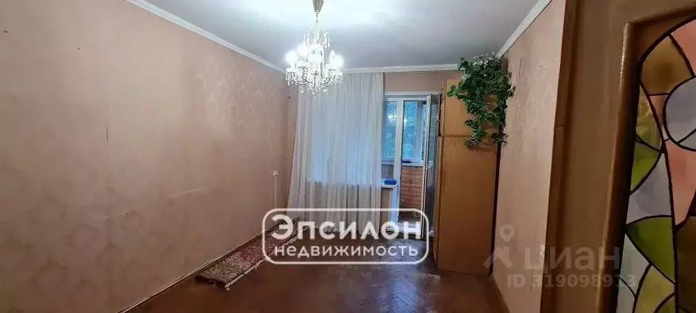 2-к кв. Курская область, Курск просп. Дружбы, 30 (48.0 м) - Фото 0