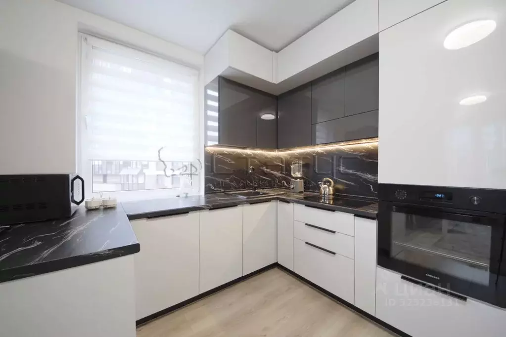 2-к кв. Санкт-Петербург пос. Шушары, просп. Новгородский, 2к3 (68.0 м) - Фото 1