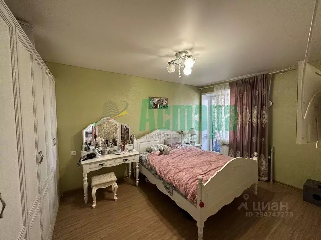 2-к кв. Забайкальский край, Чита Царский мкр, 5 (65.0 м) - Фото 1