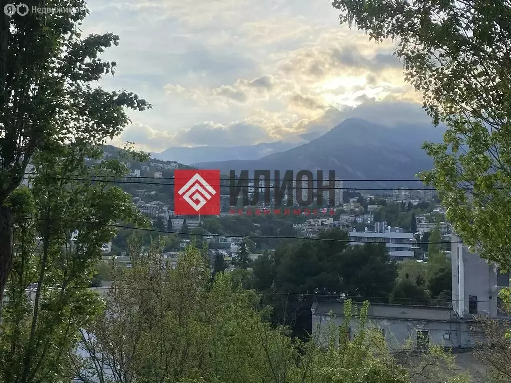 2-комнатная квартира: Ялта, улица Дзержинского, 7 (45.8 м) - Фото 2