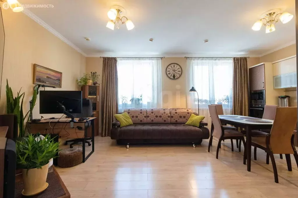 2-комнатная квартира: Калининград, улица Генерала Челнокова, 48 (80.4 ... - Фото 1