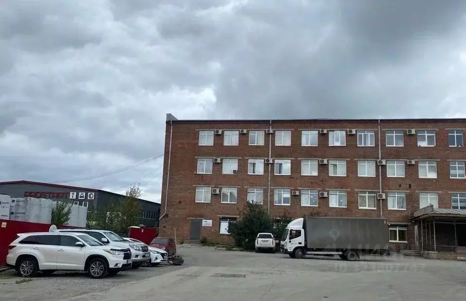 Офис в Свердловская область, Екатеринбург просп. Космонавтов, 15 (1300 ... - Фото 1