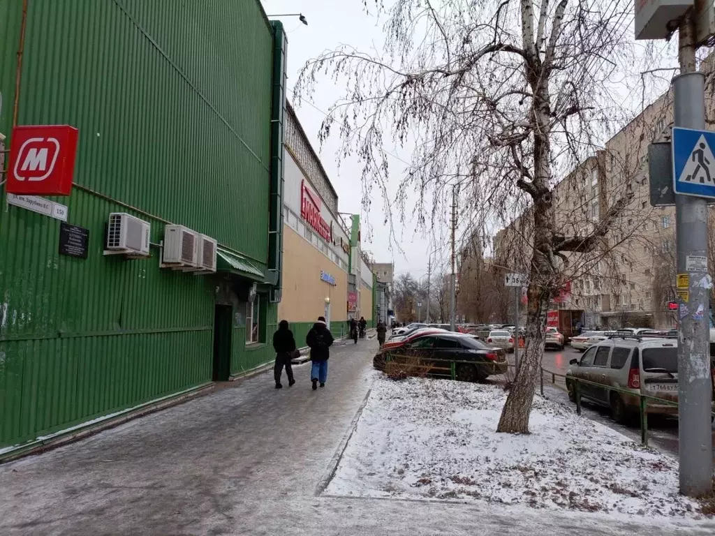 Помещение свободного назначения в Саратовская область, Саратов ул. ... - Фото 1